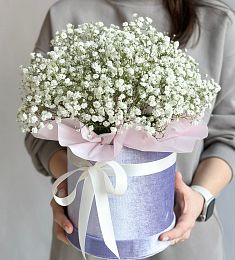 Букет "Белое облако" из гипсофилы в стильной коробке