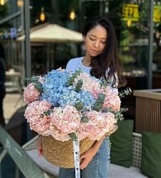 Букет "Гэтсби" гортензии в кашпо