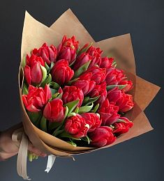 Букет из 25 пионовидных тюльпанов "Princess of China"